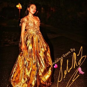 THALIA Gold Lace & Lame' Wedding Ball Gown Set